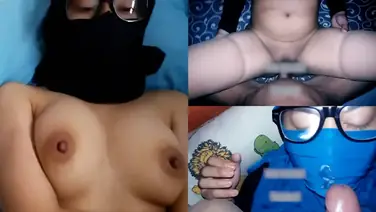 Bokep Jilbab Pasrah Muka Kena Lendir Crot poster
