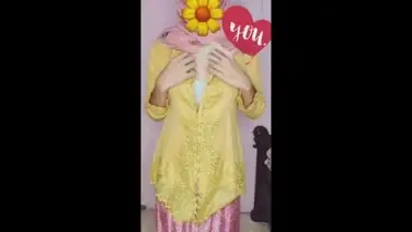 Live Ukhti Kebaya Hijab Pink Menggoda Penonton Baru 2026 poster